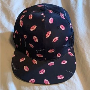Hot Lips baseball cap